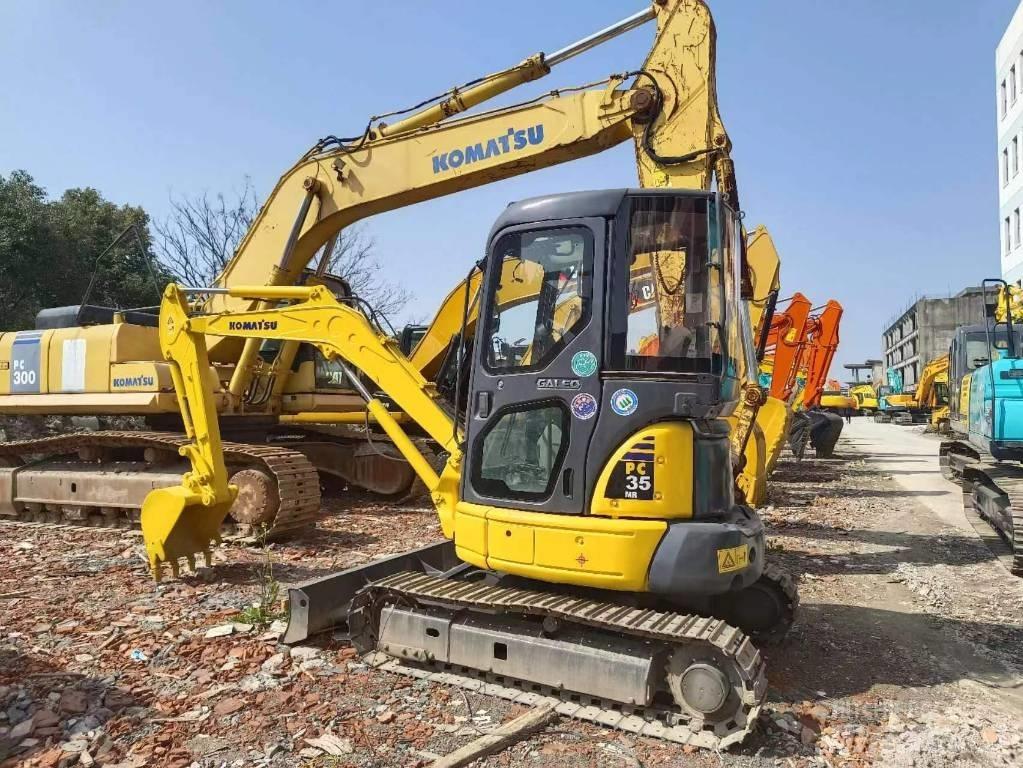 Komatsu PC 35 Mini excavators < 7t