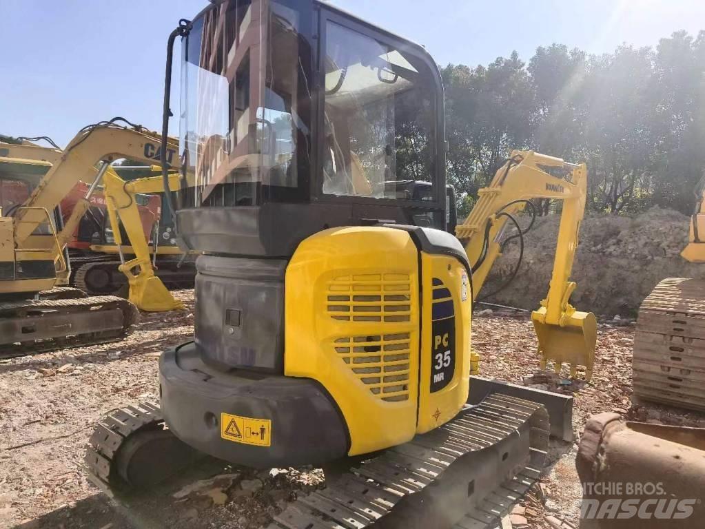Komatsu PC 35 Mini excavators < 7t