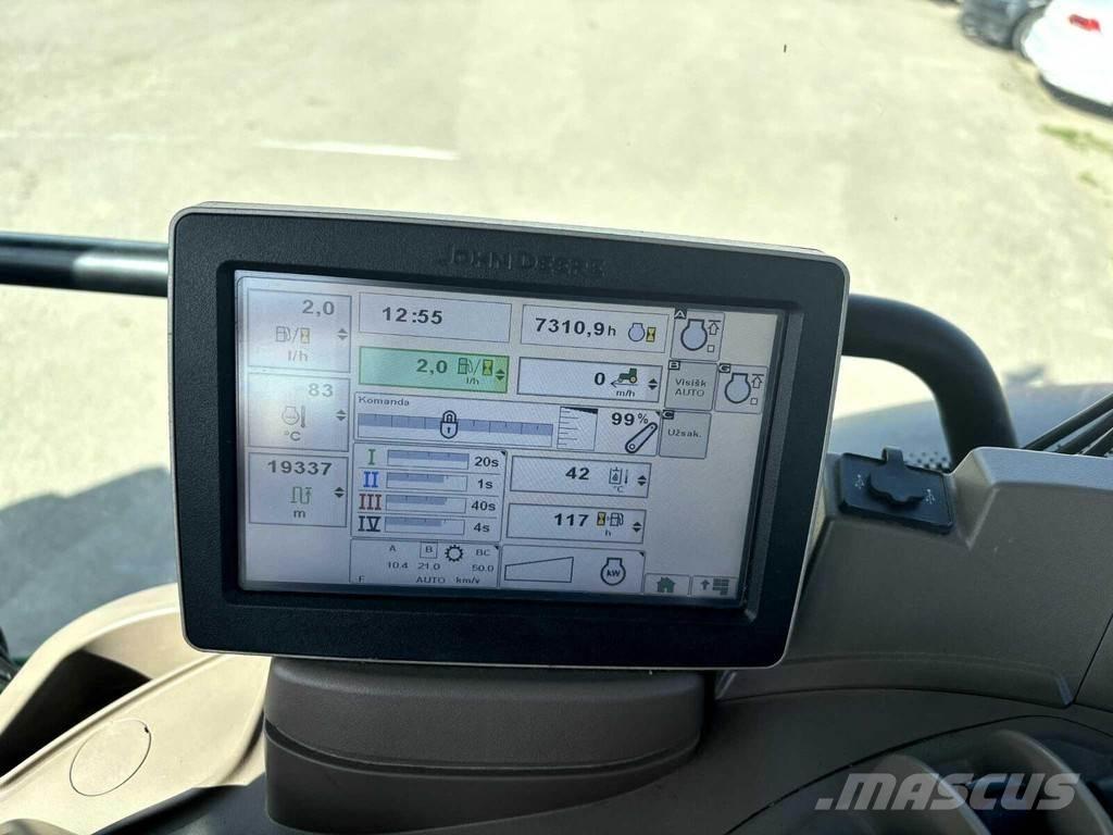 John Deere 6150R Tractors