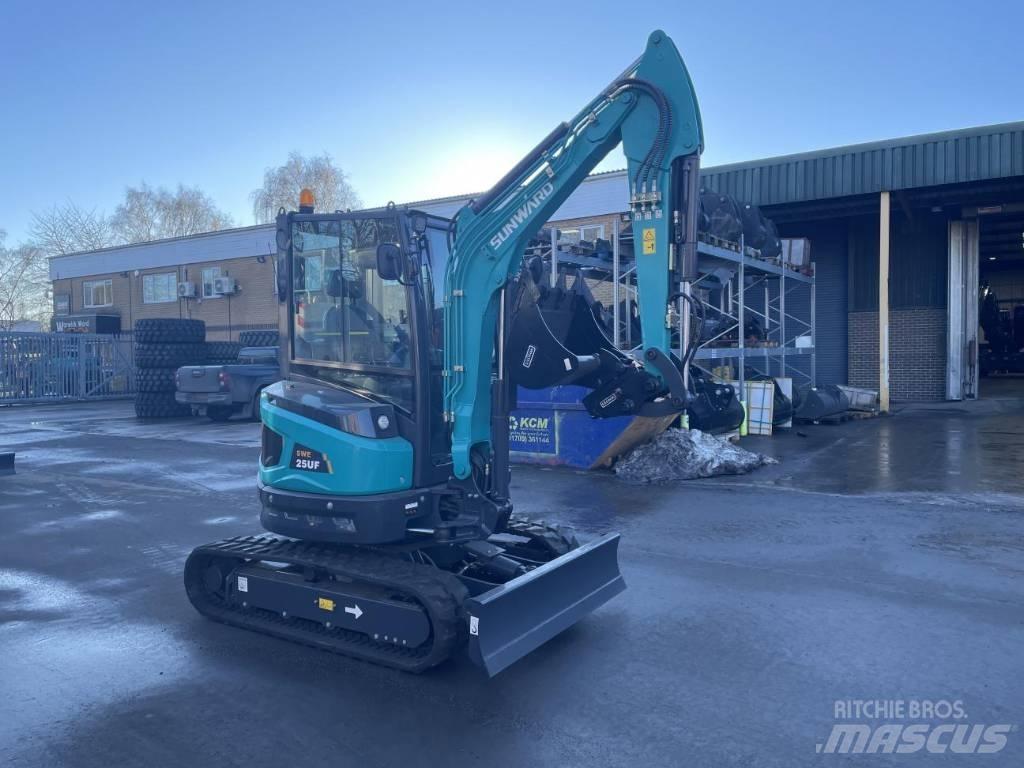 Sunward SWE 25 UF Mini excavators < 7t