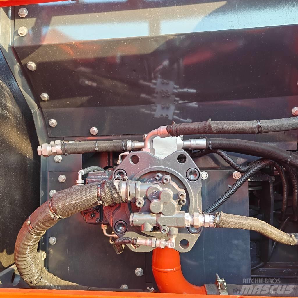 Doosan DX225LC-9C Crawler excavators