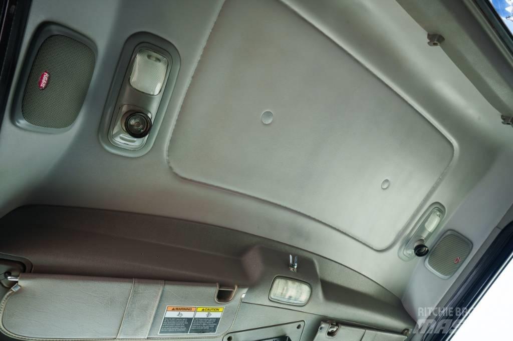 Peterbilt 388 Truck Tractor Units