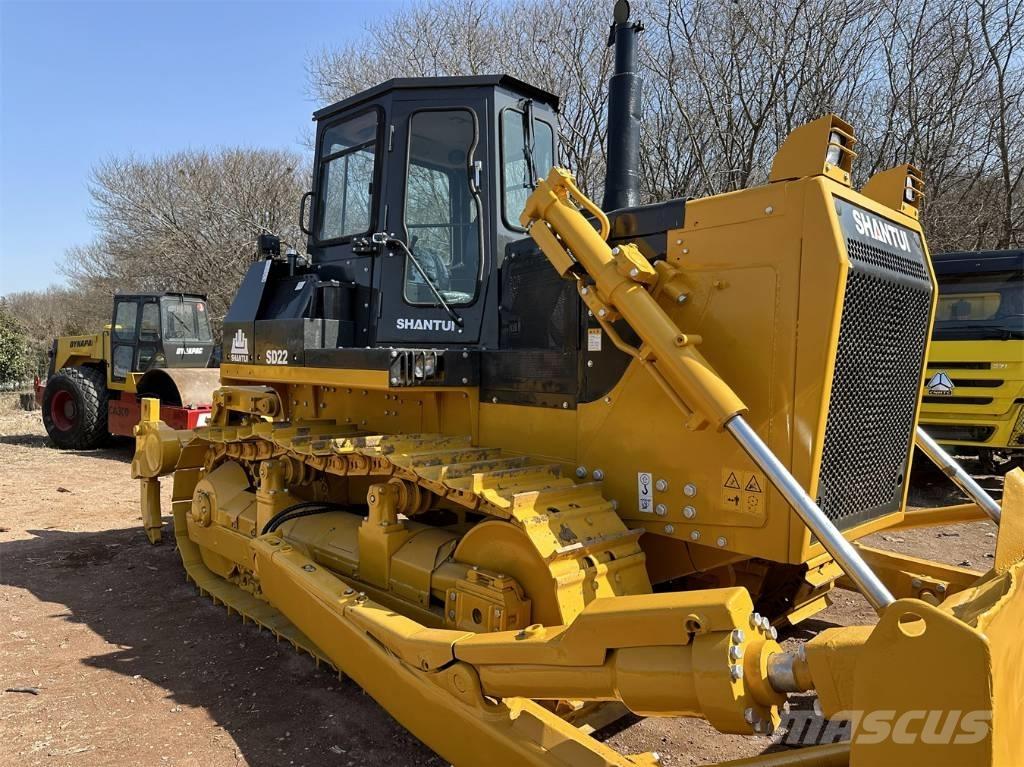 Shantui SD 22 Crawler dozers