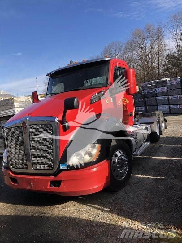 Kenworth T680 Truck Tractor Units