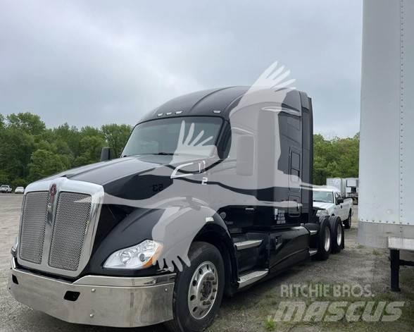 Kenworth T680 Truck Tractor Units
