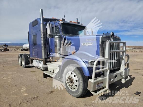 Kenworth W900 Truck Tractor Units