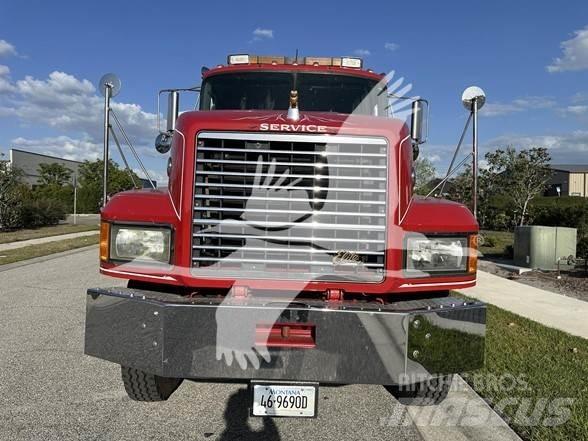 Mack CL753 Truck Tractor Units