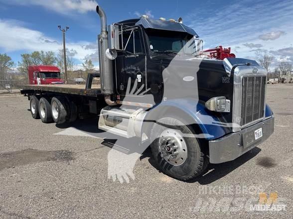 Peterbilt 357 Flatbed/Dropside trucks
