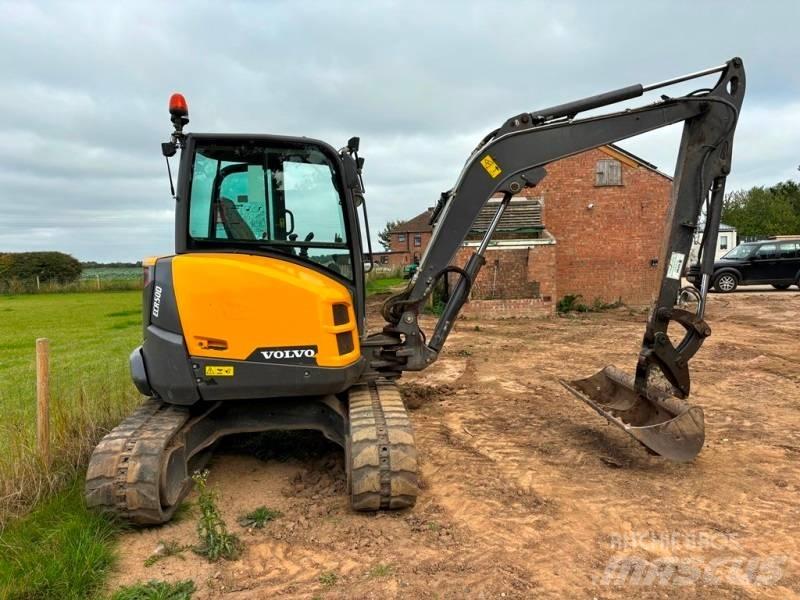 Volvo EC 50 D Mini excavators < 7t