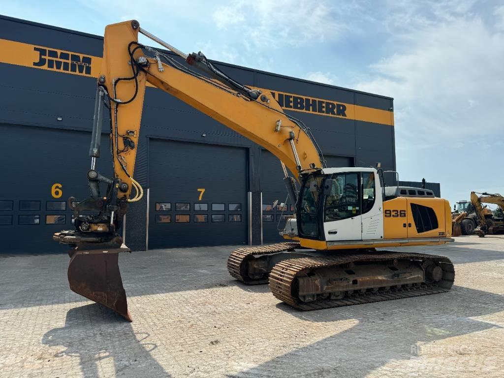 Liebherr R936 LC Crawler excavators
