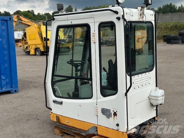 Liebherr A 924 B CAB Cabins and interior
