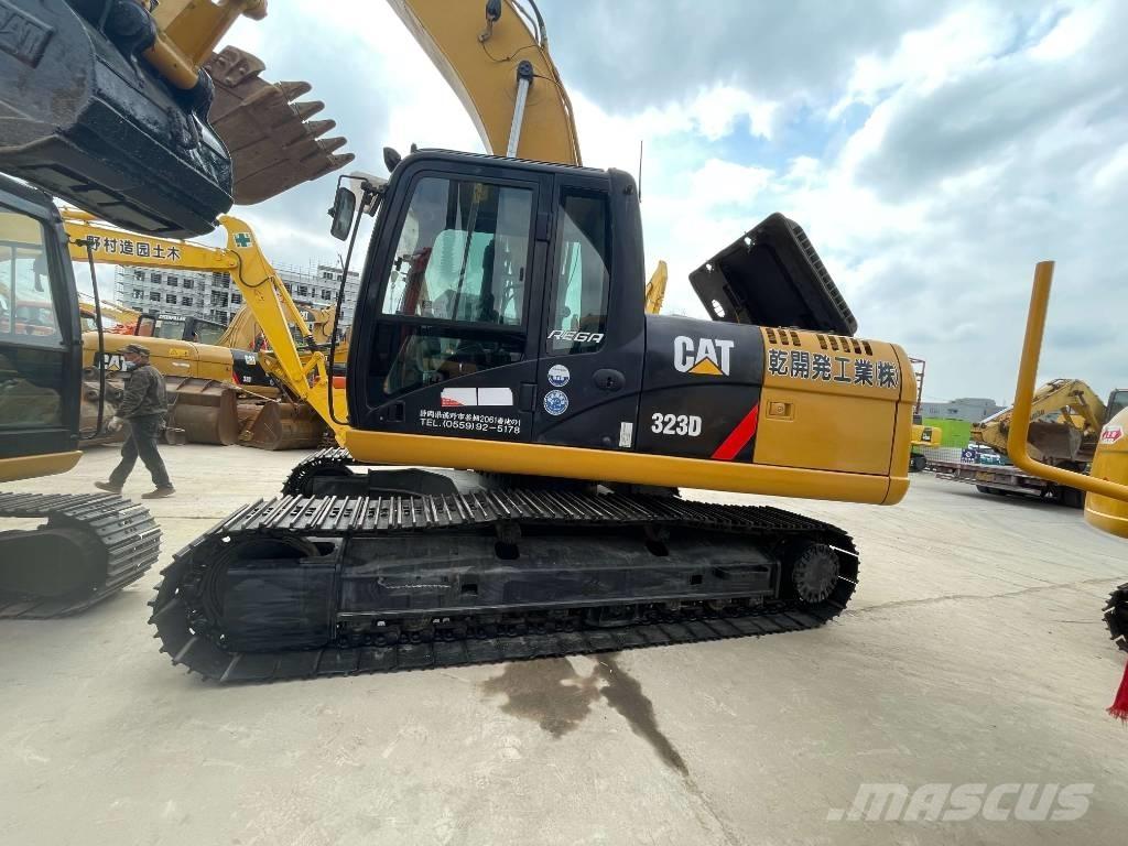CAT 323D Crawler excavators