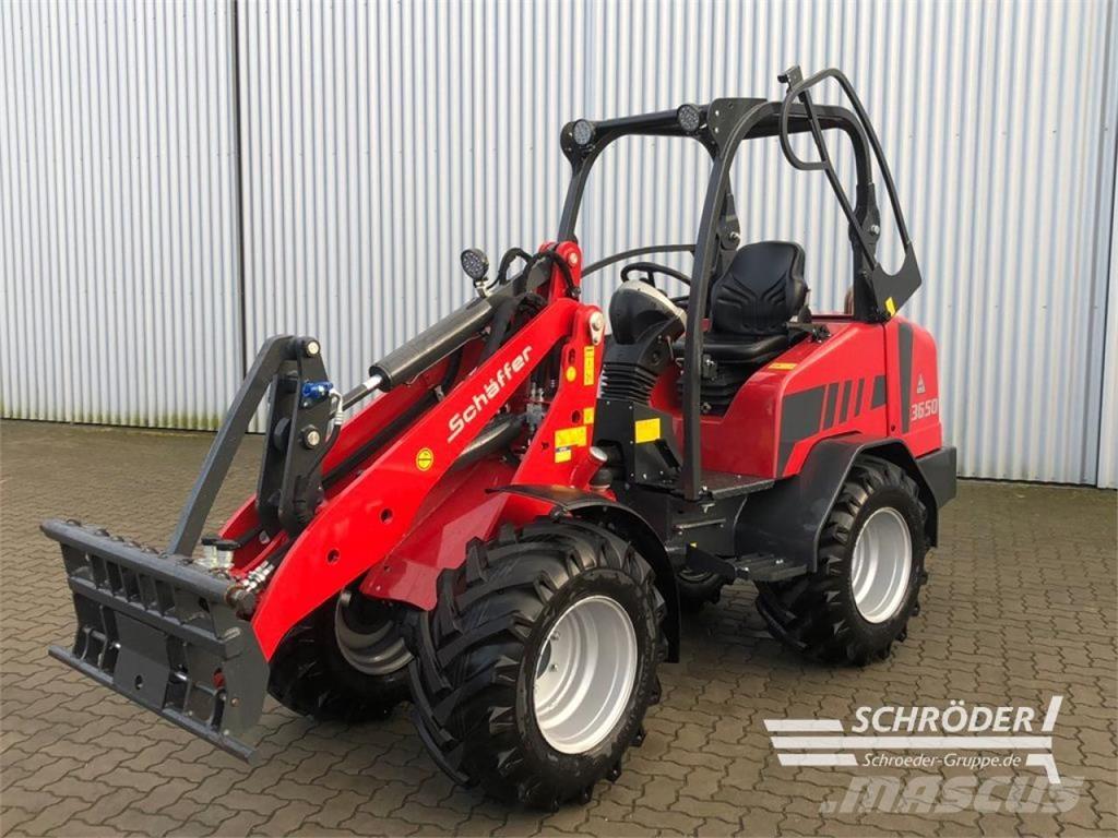 Schäffer 3650 Mini loaders