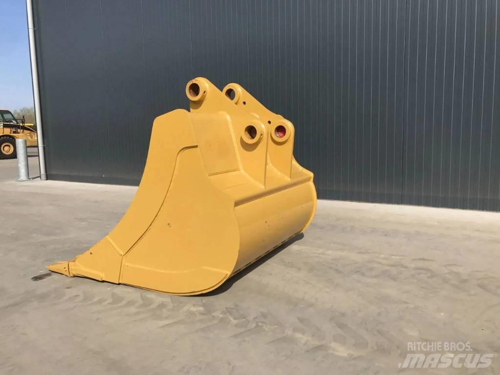 CAT 335F Buckets