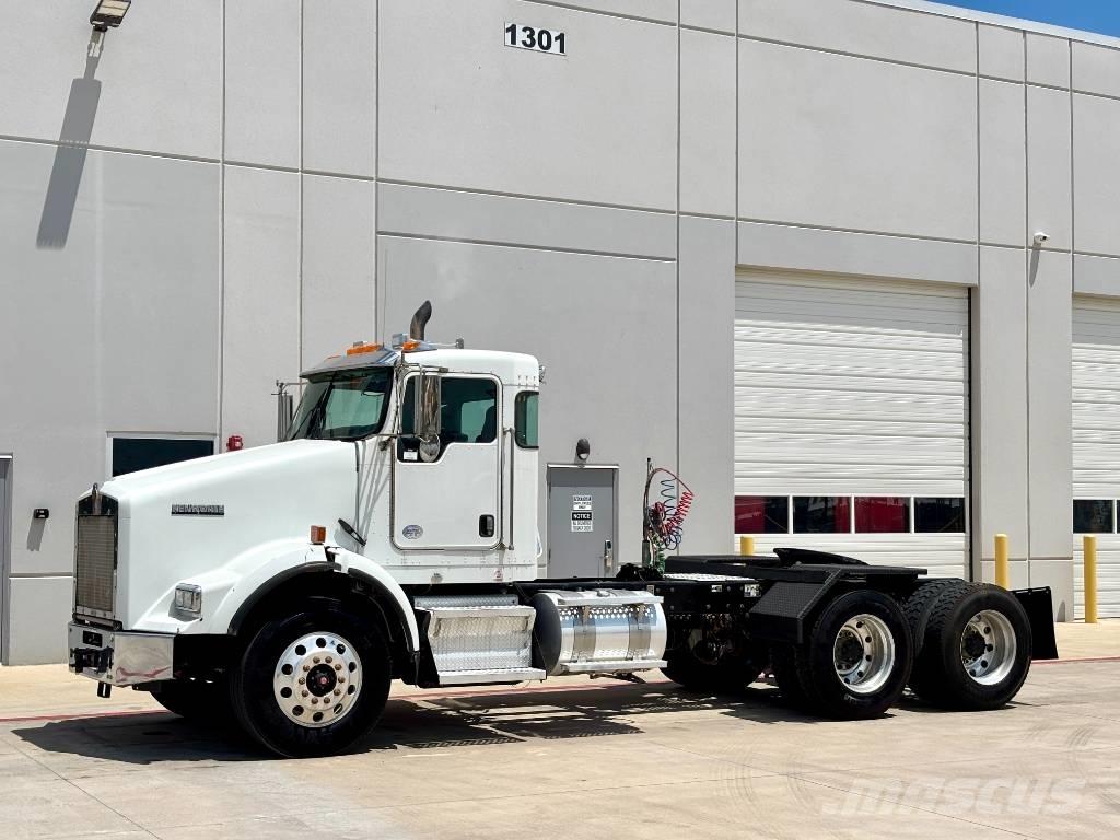 Kenworth T 800 Truck Tractor Units