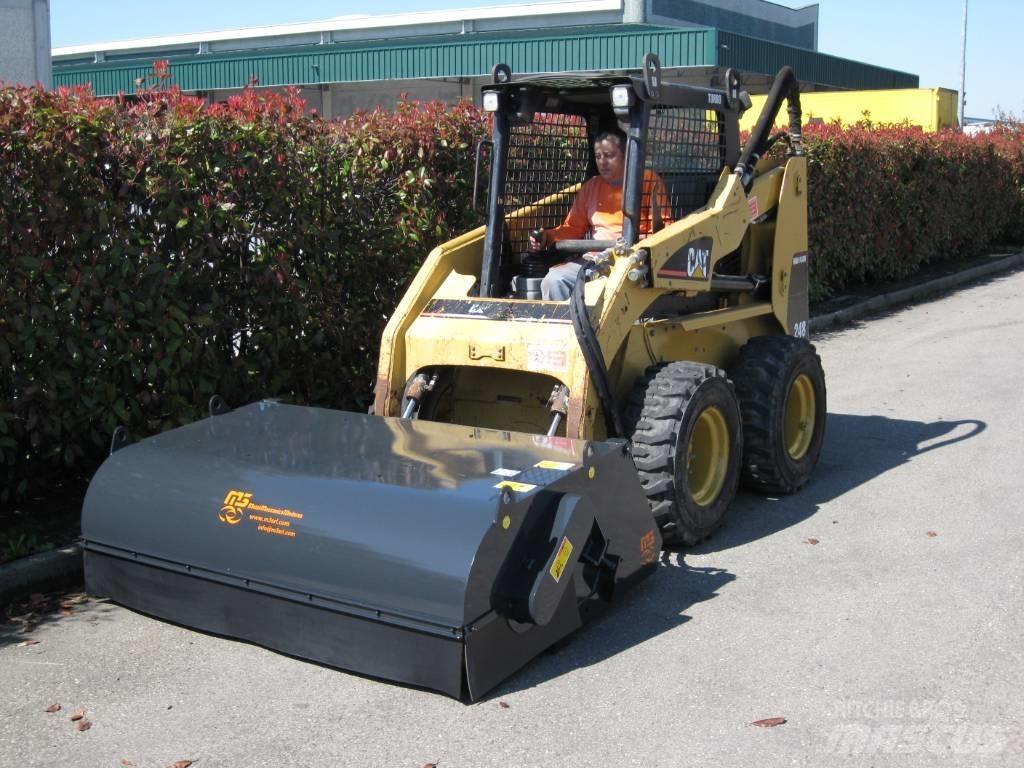 M3 Sweeper Bucket HD Other groundscare machines