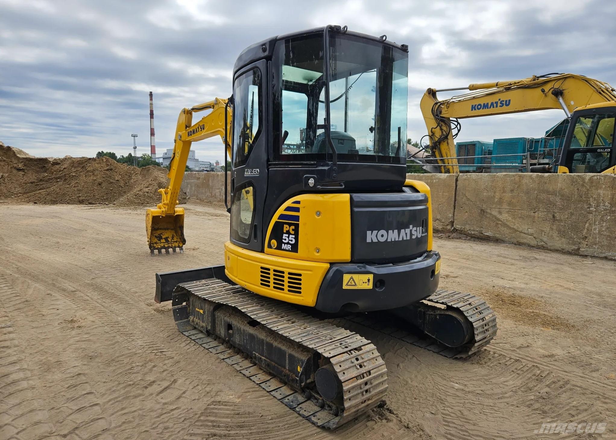 Komatsu PC55 Crawler excavators