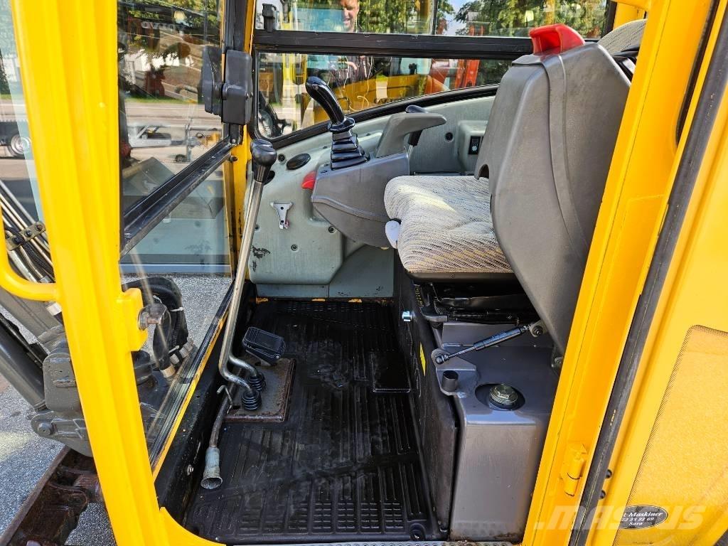 Volvo EC 15 B Mini excavators < 7t