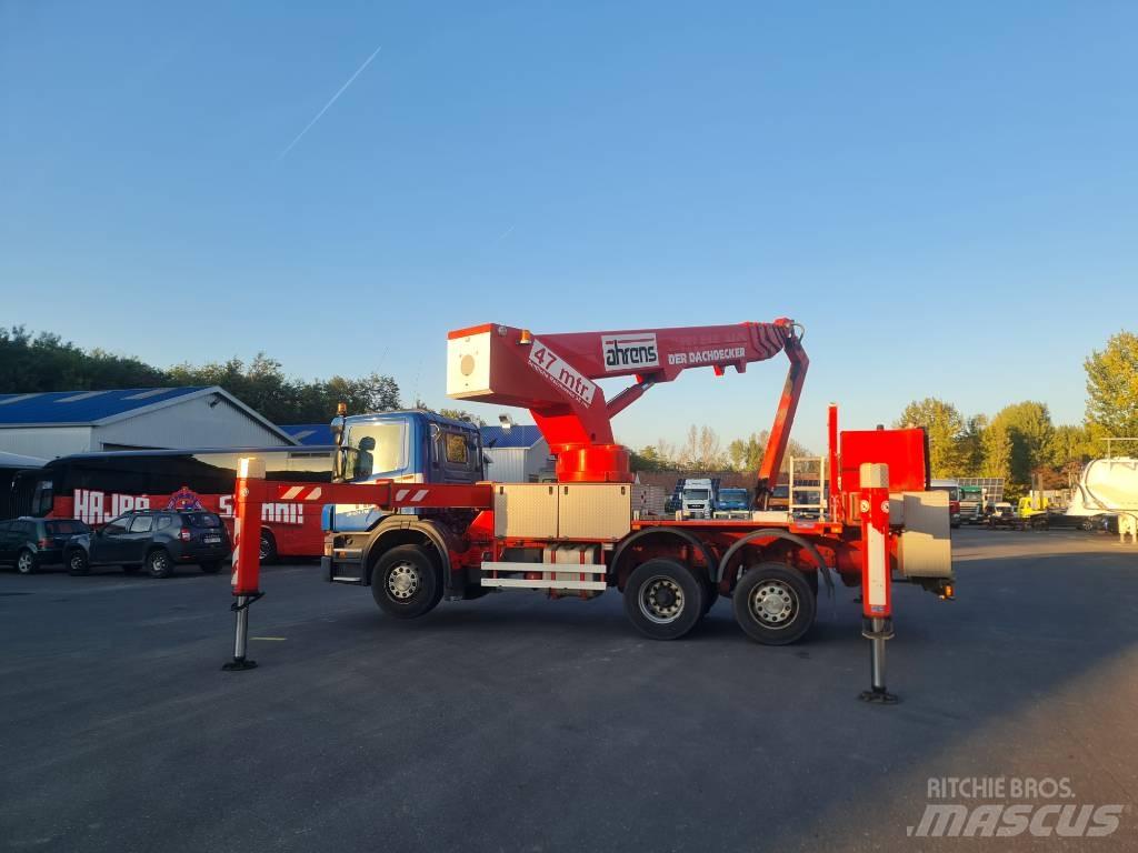 Scania P 380 Truck mounted aerial platforms