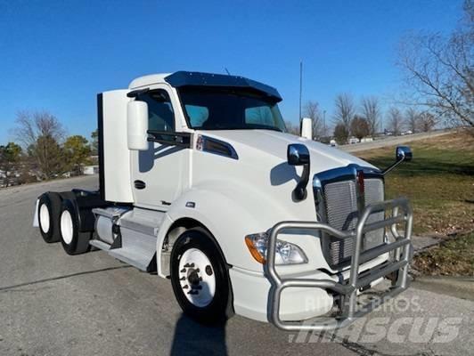 Kenworth T 680 Truck Tractor Units