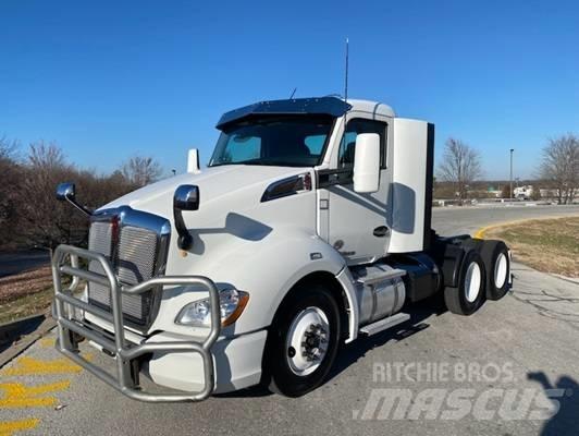 Kenworth T 680 Truck Tractor Units