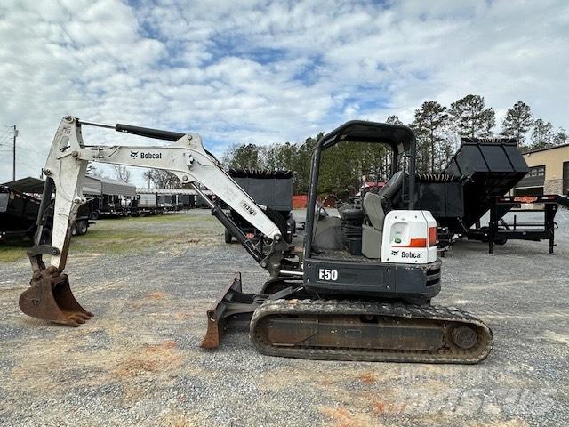 Bobcat E 50 Mini excavators < 7t