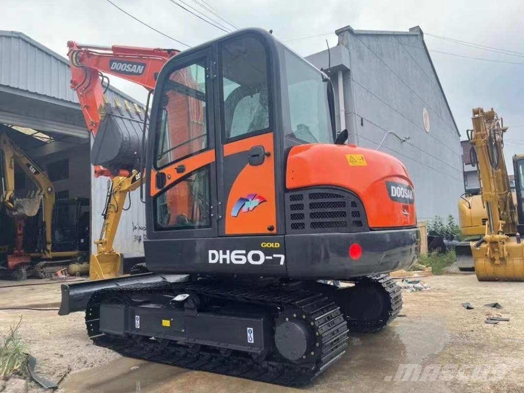 Doosan DH 60-7 Mini excavators < 7t