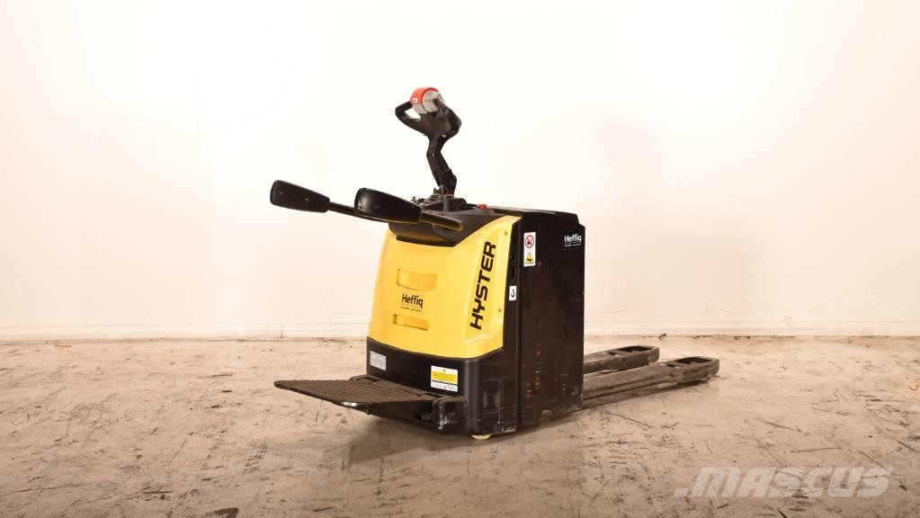 Hyster P3.0S Low lifter with platform