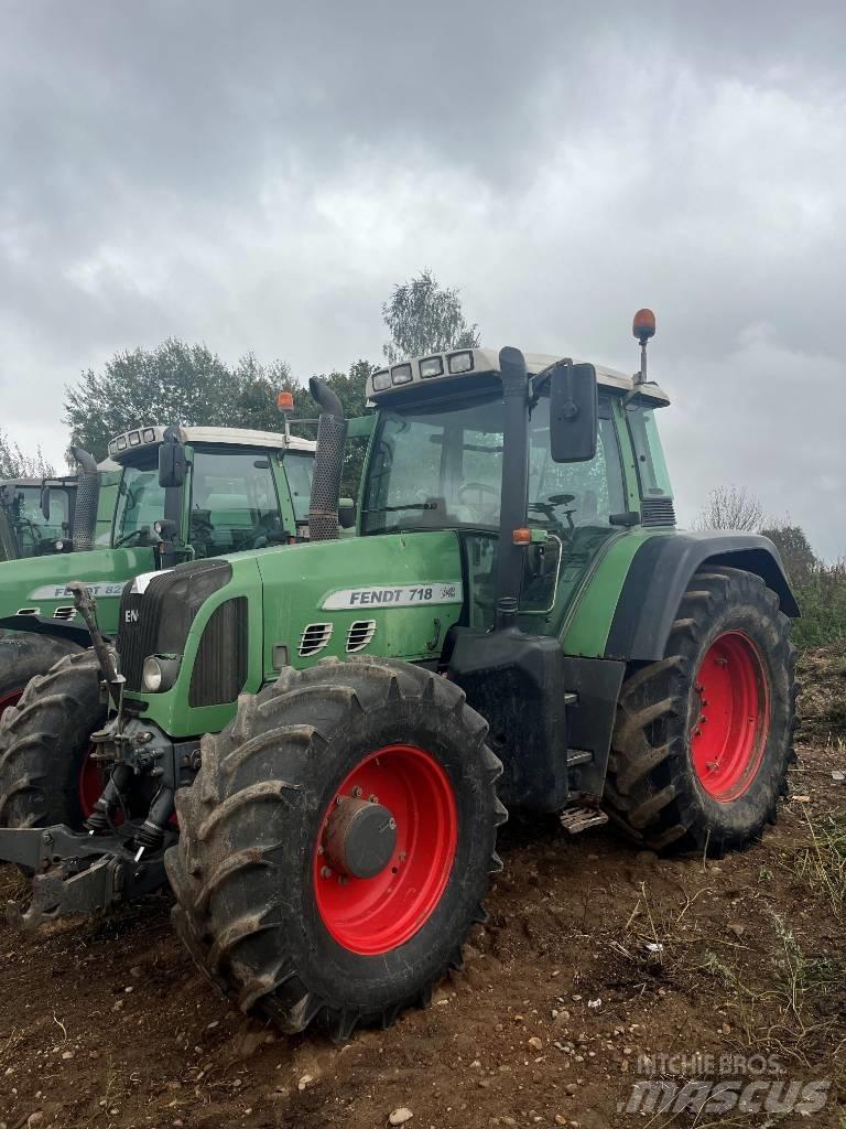 Fendt 718 Tractors
