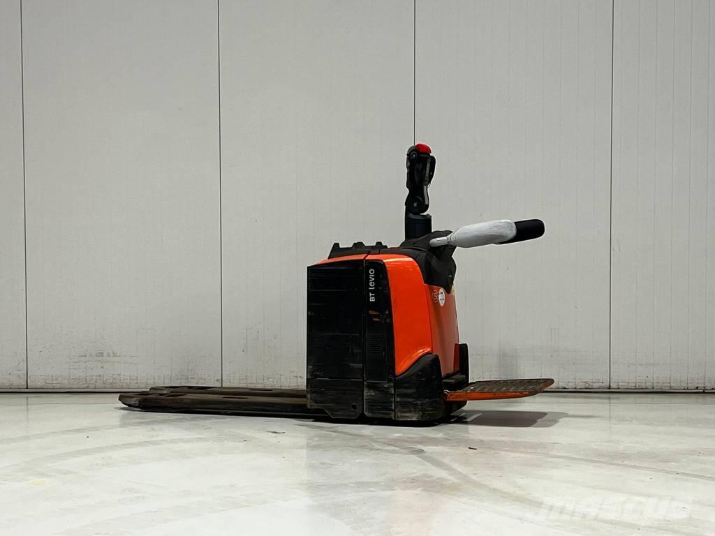 BT LPE250 Low lifter with platform