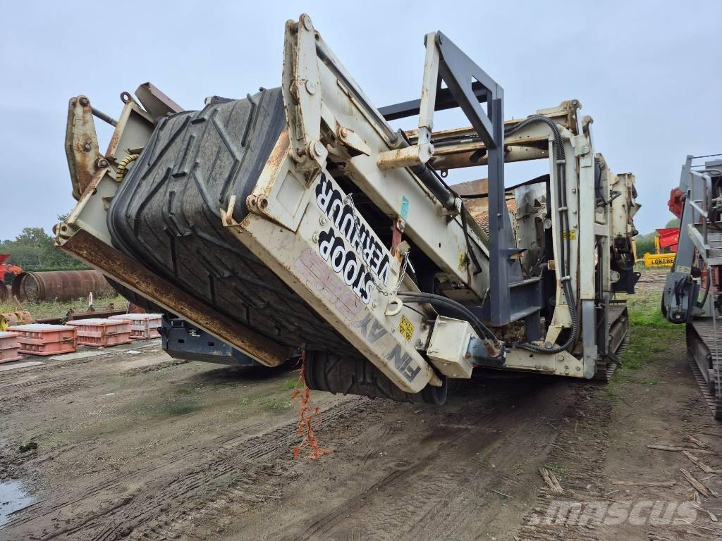 Terex 883 Mobile screeners