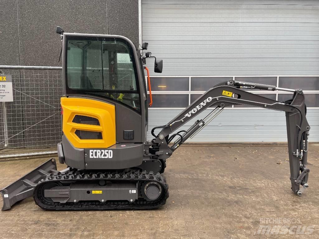 Volvo ECR25D Mini excavators < 7t