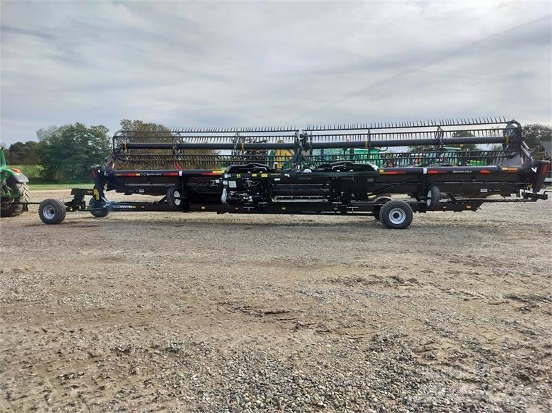 MacDon FD 140 Combine harvester spares & accessories