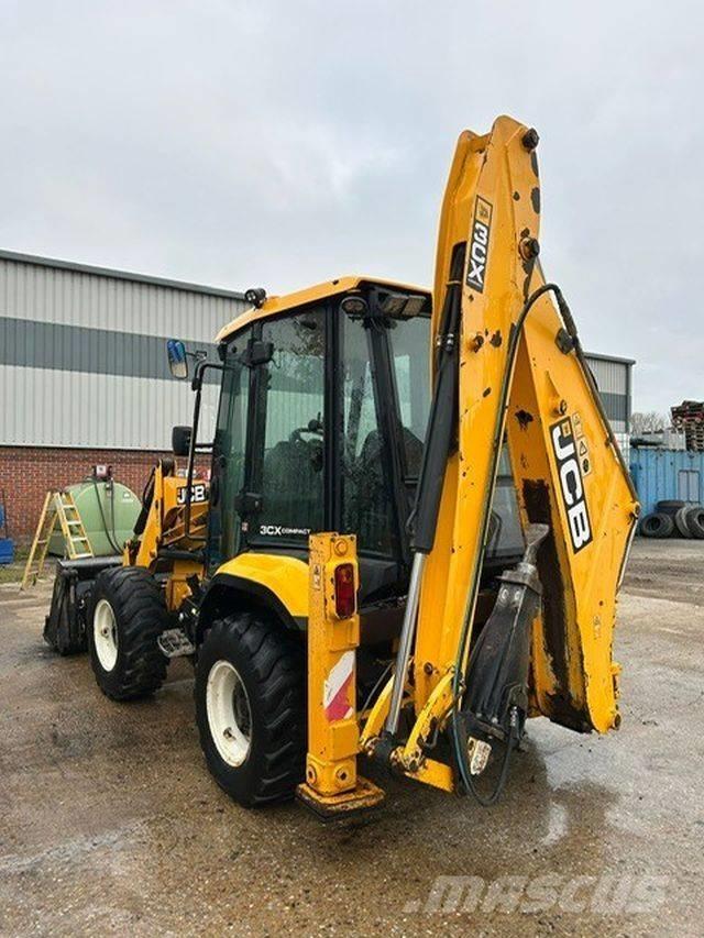 JCB 3CX Compact TLB's
