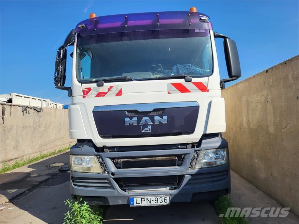 MAN TGS 28.320 6X2 Chassis Cab trucks