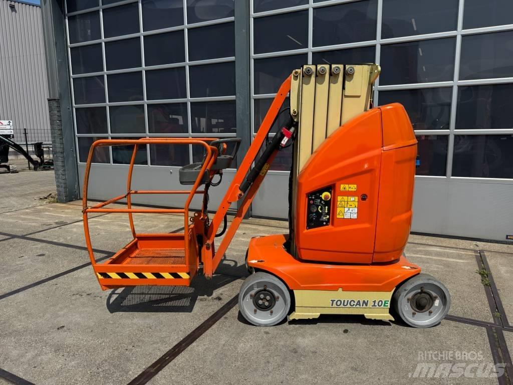 JLG Toucan 10 E Vertical mast lifts