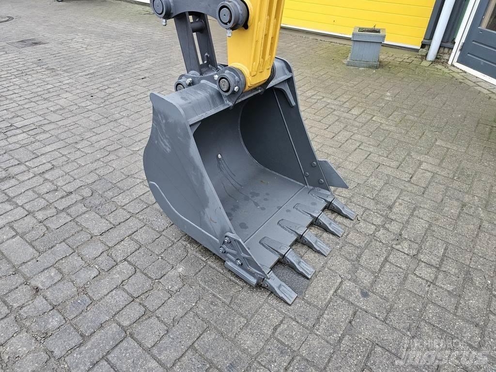 XCMG XE60GA Mini excavators < 7t