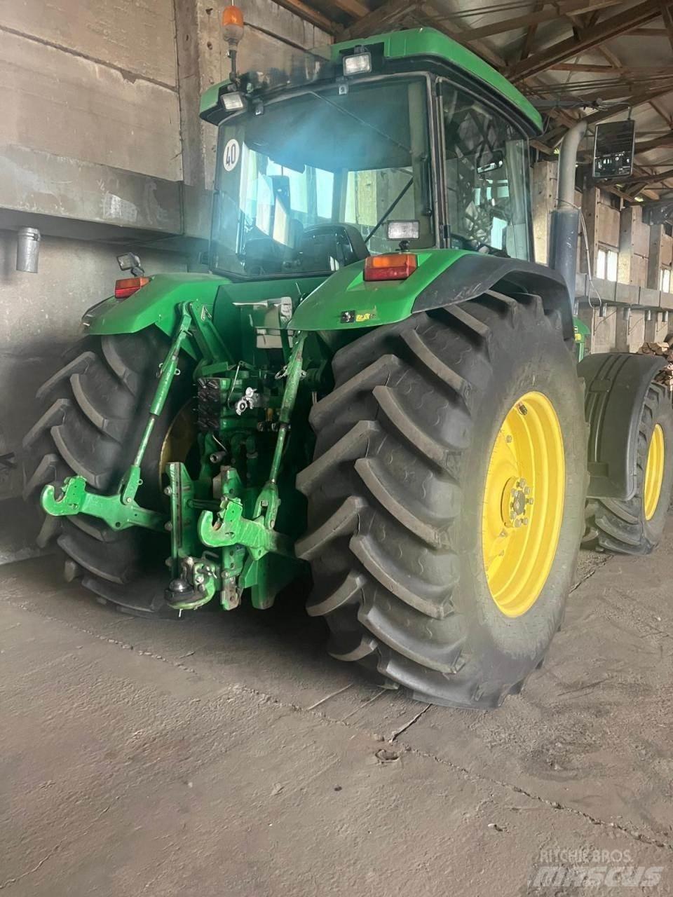 John Deere 8410 Tractors