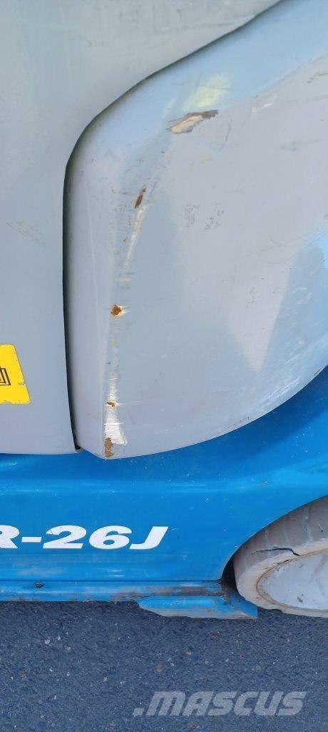 GENIE GR26J Vertical mast lifts