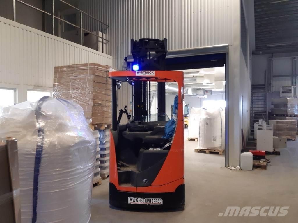 BT RRE200E Reach truck