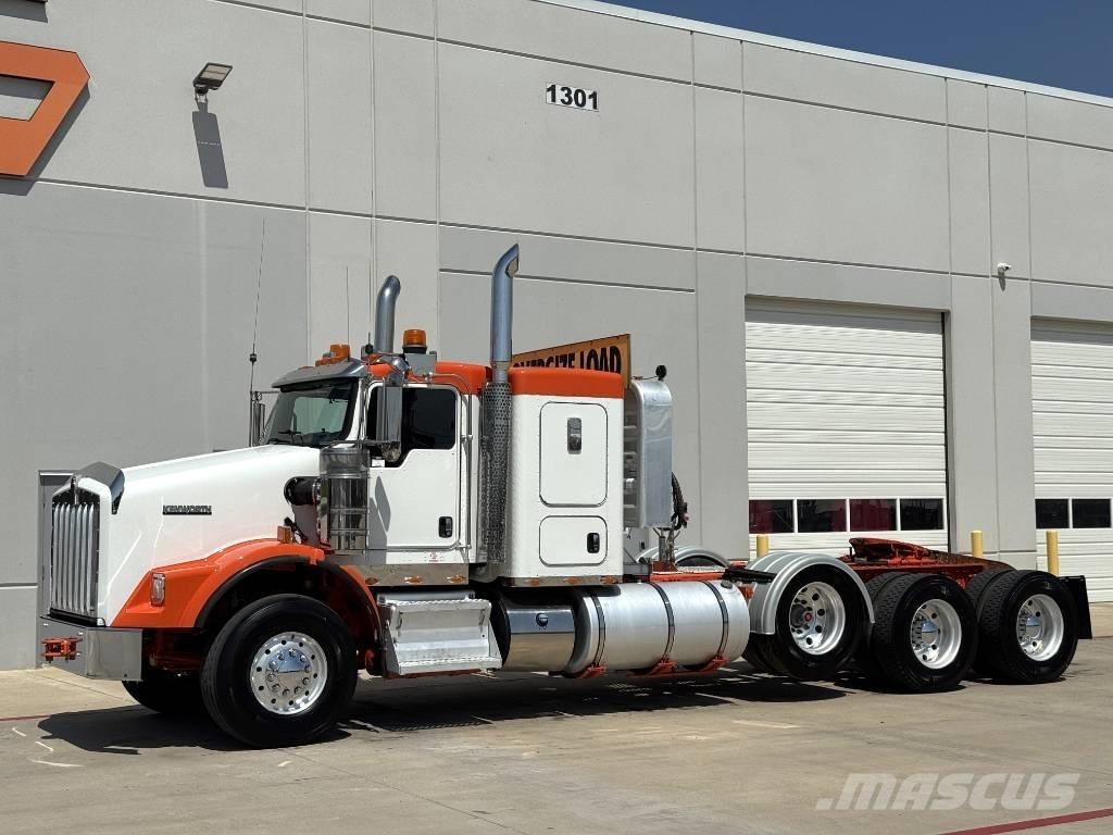 Kenworth T800 Truck Tractor Units