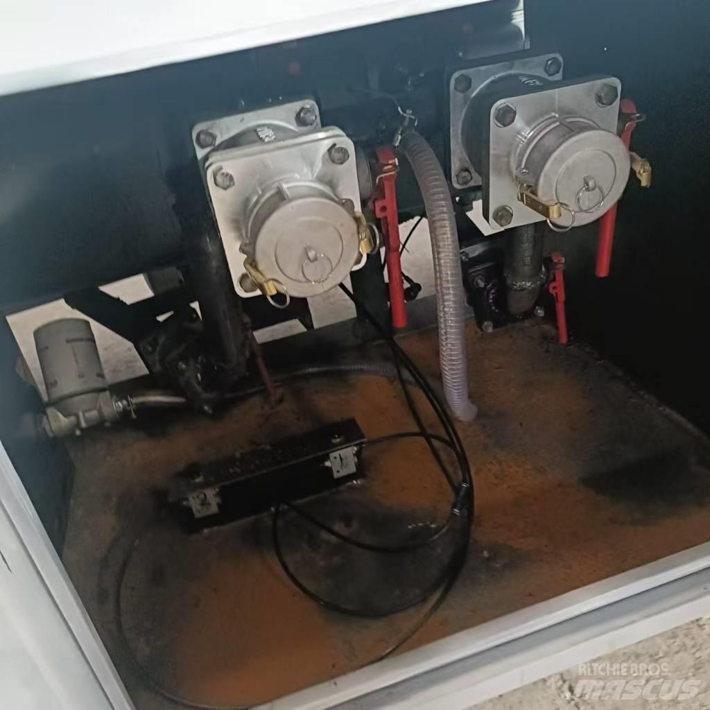 Howo 24方 Other components