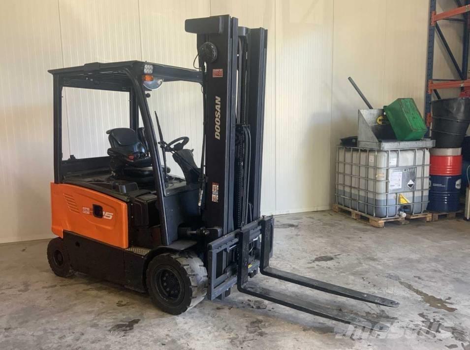 Doosan B 25 X-7 Electric forklift trucks