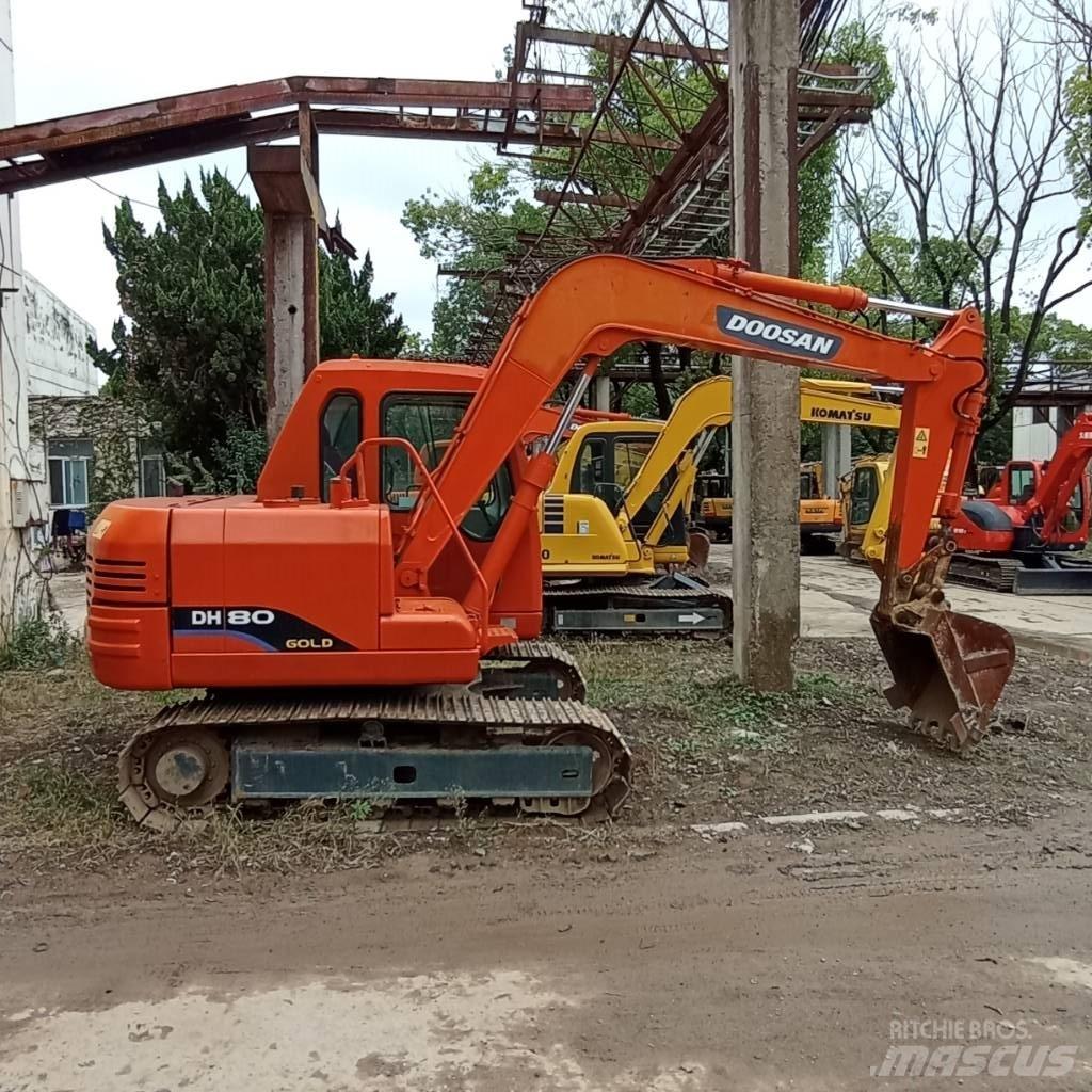 Doosan DH 80 Mini excavators < 7t