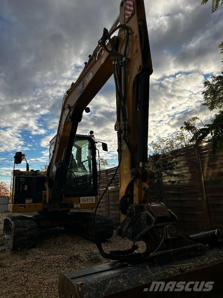 CAT 306 CR Midi excavators  7t - 12t