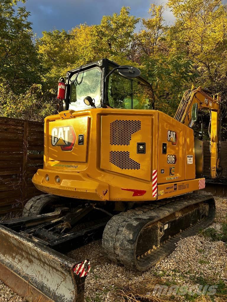 CAT 306 CR Midi excavators  7t - 12t