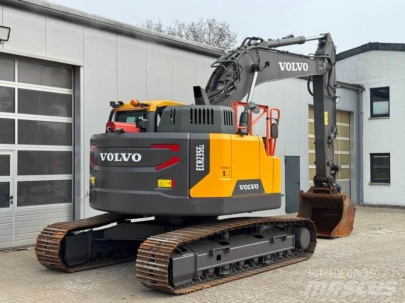 Volvo ECR 235 EL Crawler excavators