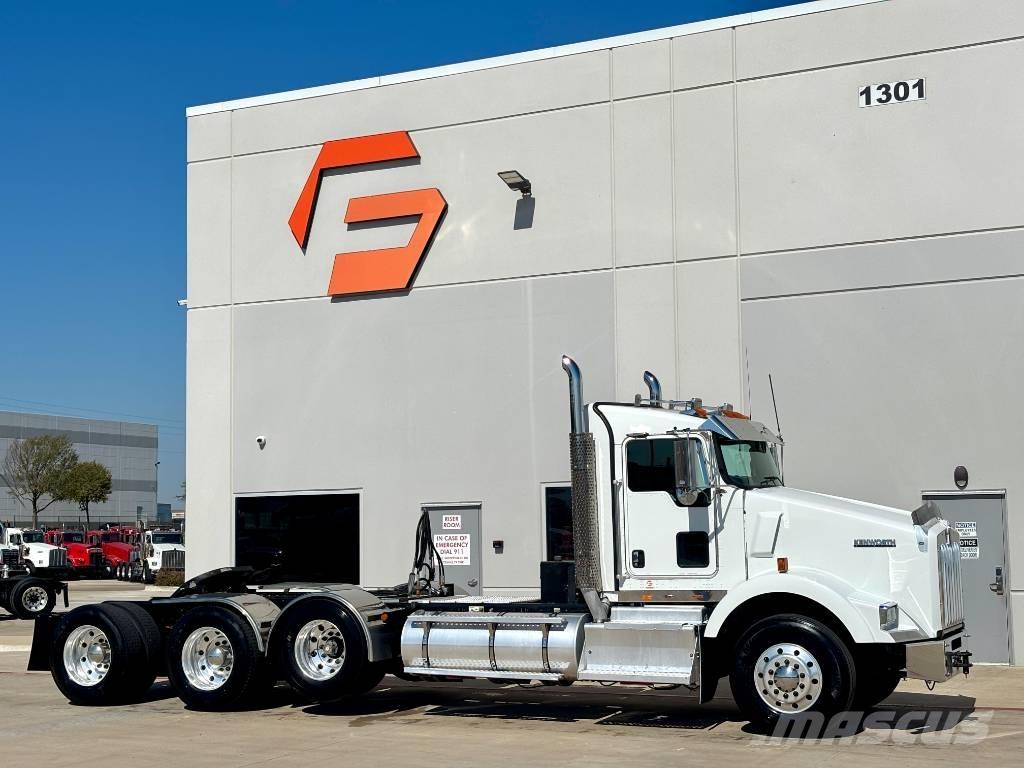 Kenworth T 800 Truck Tractor Units