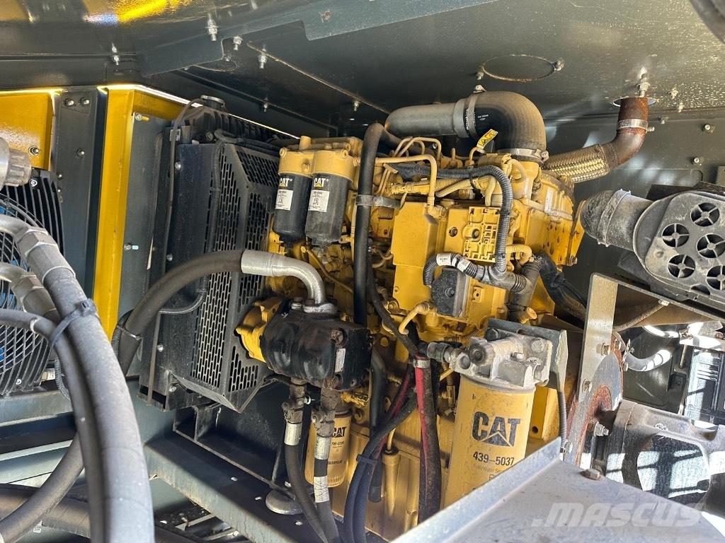 Rubble Master HS5000 Mobile screeners