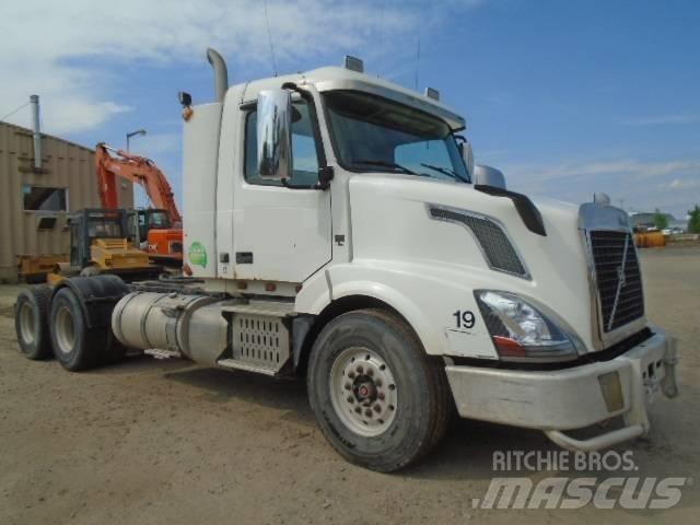 Volvo VNL Truck Tractor Units
